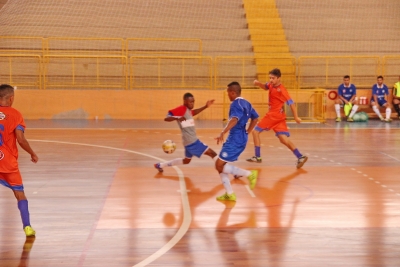 Domingo tem Piraí x Grajaú pela semifinal do Estadual Sub-20 de Futsal