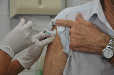 Prefeitura de Piraí divulga campanha de vacina contra gripe para idosos