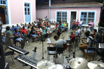 Apresentações de alunos fecham o ano do Piraí Musical