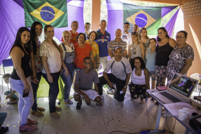 Medalhista dos Jogos Paralímpicos visita Escola Luiz Marinho Vidal no projeto Superando Limites
