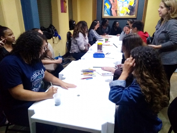 Servidores municipais participam de capacitação sobre Histórias em Quadrinhos