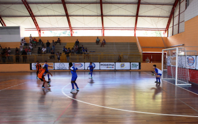 Equipe de Arrozal segue no Festival Dente de Leite de Futsal