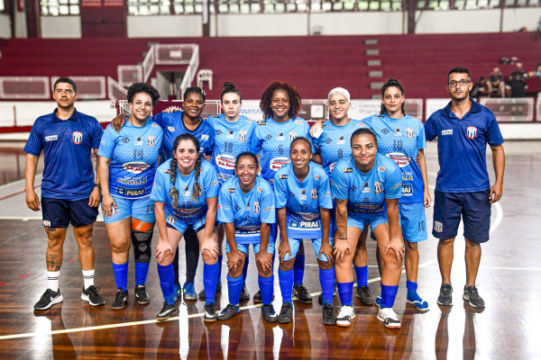 Futsal Feminino de Piraí conquista 4º lugar no primeiro campeonato do ano em Volta Redonda