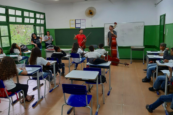 Prefeitura de Piraí lança Projeto Piloto Orquestra Escola