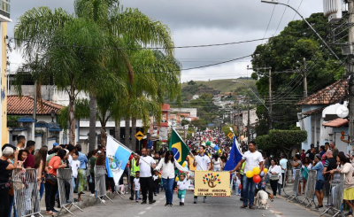 Arrozal Celebra a Independência do Brasil com Desfile Cívico!