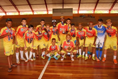 Sub 15 de Piraí é campeão da Liga Regional de Futsal